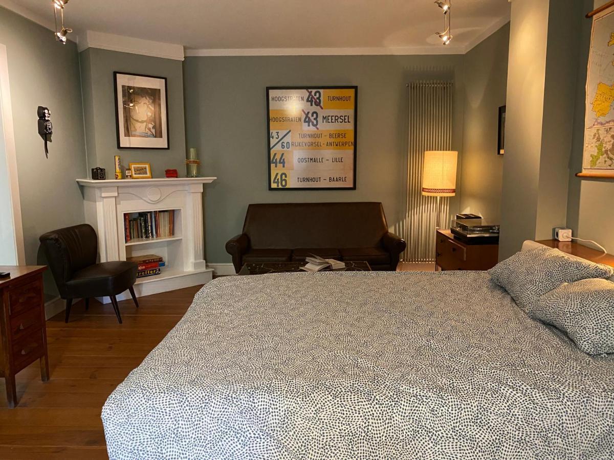 De Buitenmuur Guest House Тюрнхаут Екстериор снимка